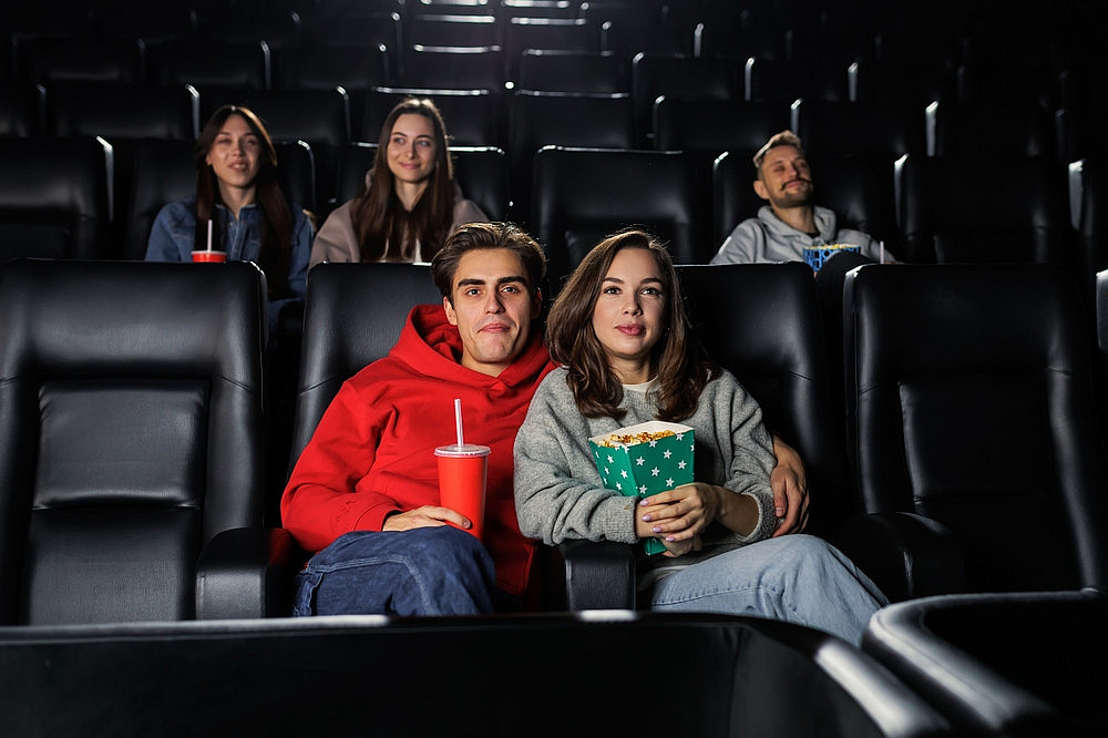 Consejos para disfrutar del sexo en el cine con una escort