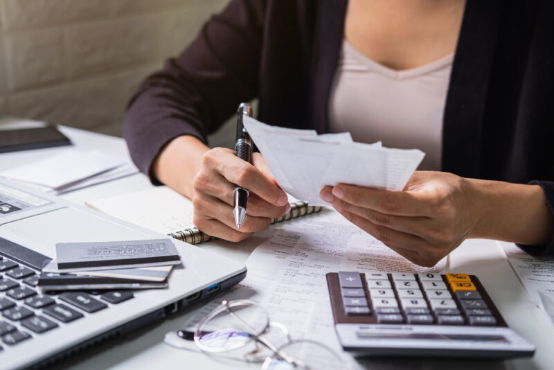 Cómo puedes practicar la dominación financiera