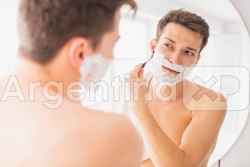 Tips for a proper grooming routine before meeting an escort