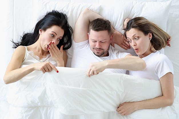 Tipi di sesso a tre che si consiglia di praticare